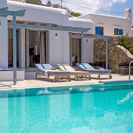 Terra White Seaview Pool & Appartamento